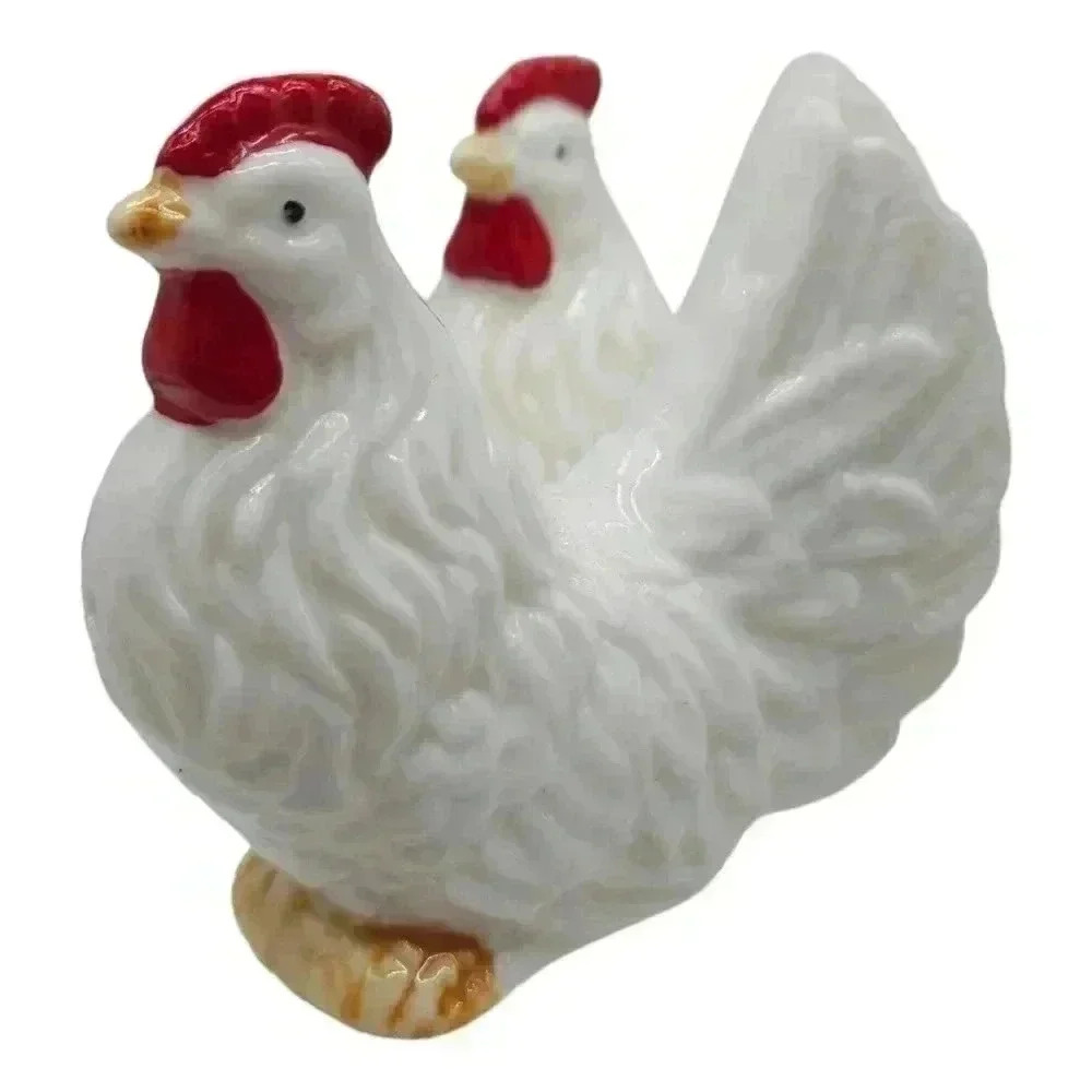 COPY - Vintage White Chicken and Rooster Salt & Pepper Shaker Set - Picture 4 of 7